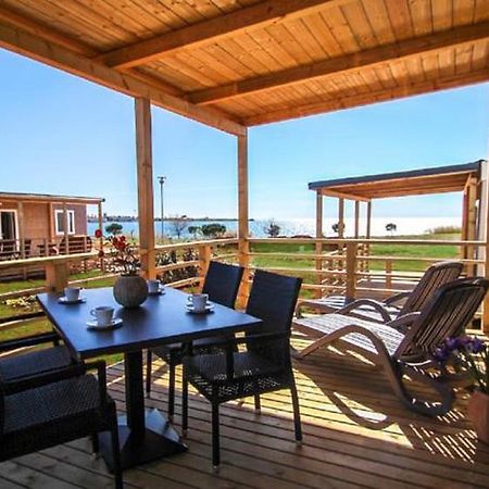 Holiday Mobile Homes Park Riviera Karigador Kamer foto