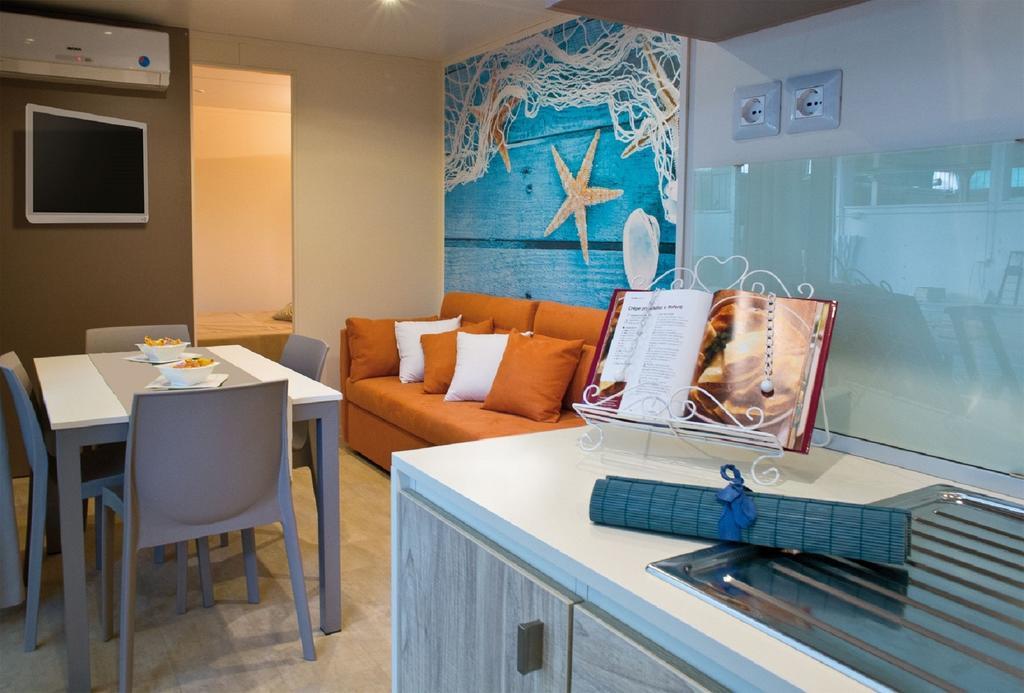 Holiday Mobile Homes Park Riviera Karigador Kamer foto